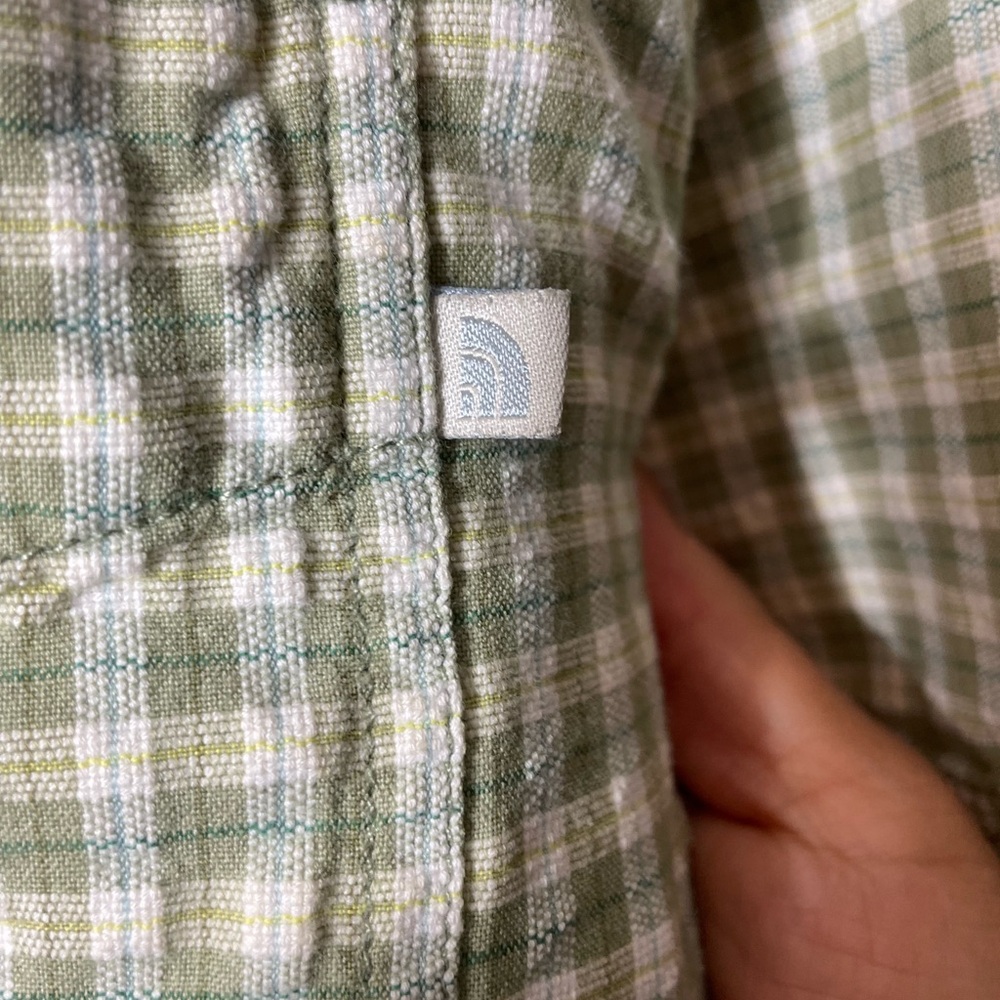 The North Face Green Plaid Short Sleeve Button Up Casual Shirt Size XL - Picture 3 of 5